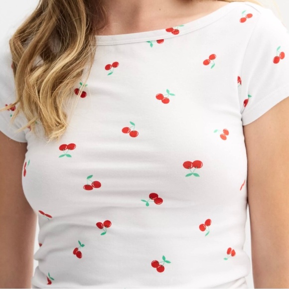 SO Juniors Cherry Print Boat Neck Baby Tee - Picture 3 of 9